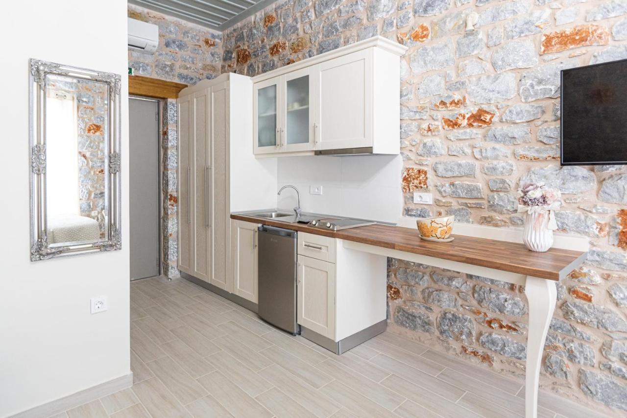 Elaianthos 2 Aparthotel Gythio Ngoại thất bức ảnh
