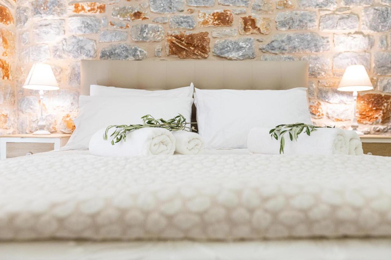 Elaianthos 2 Aparthotel Gythio Ngoại thất bức ảnh