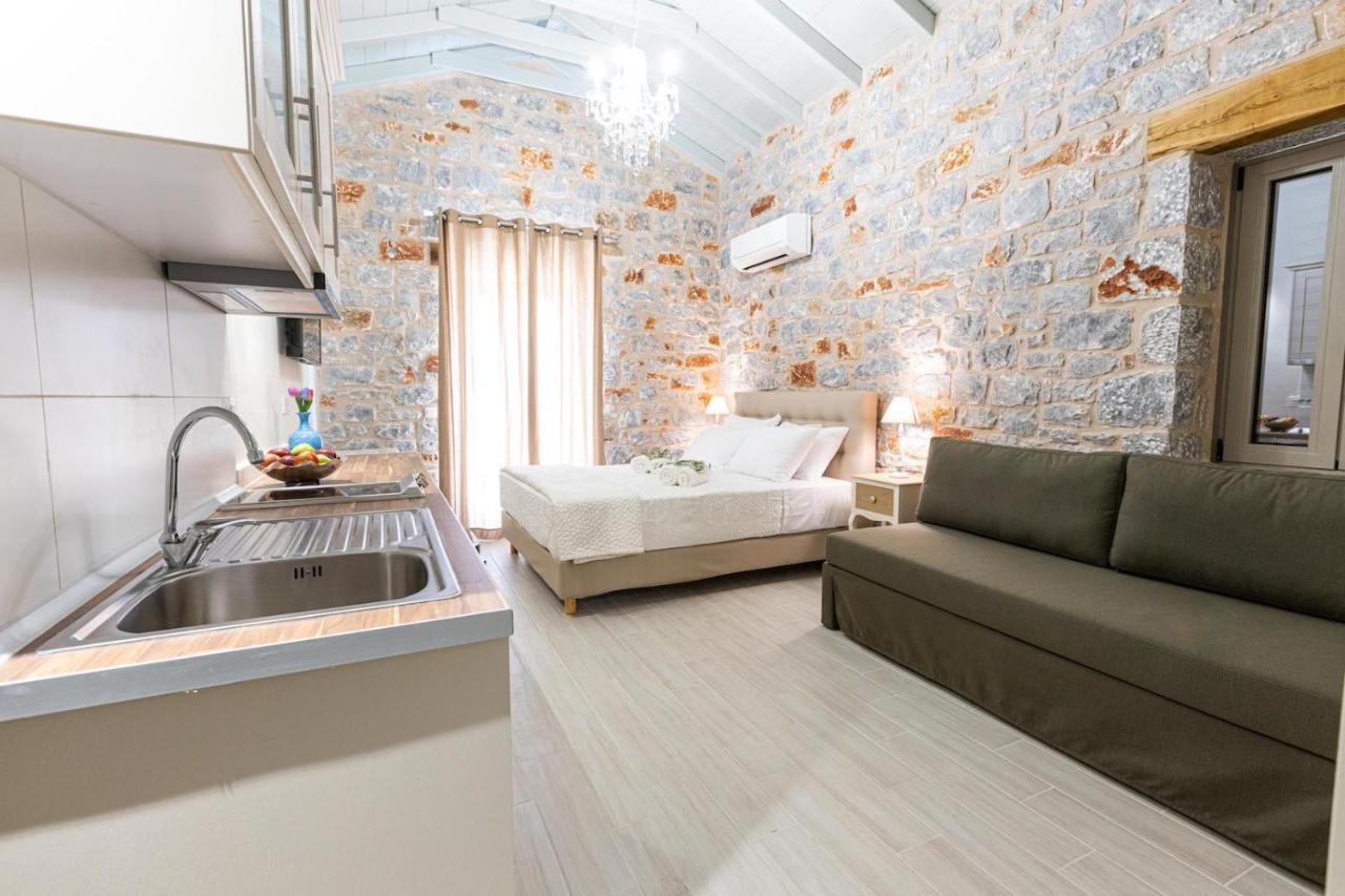 Elaianthos 2 Aparthotel Gythio Ngoại thất bức ảnh